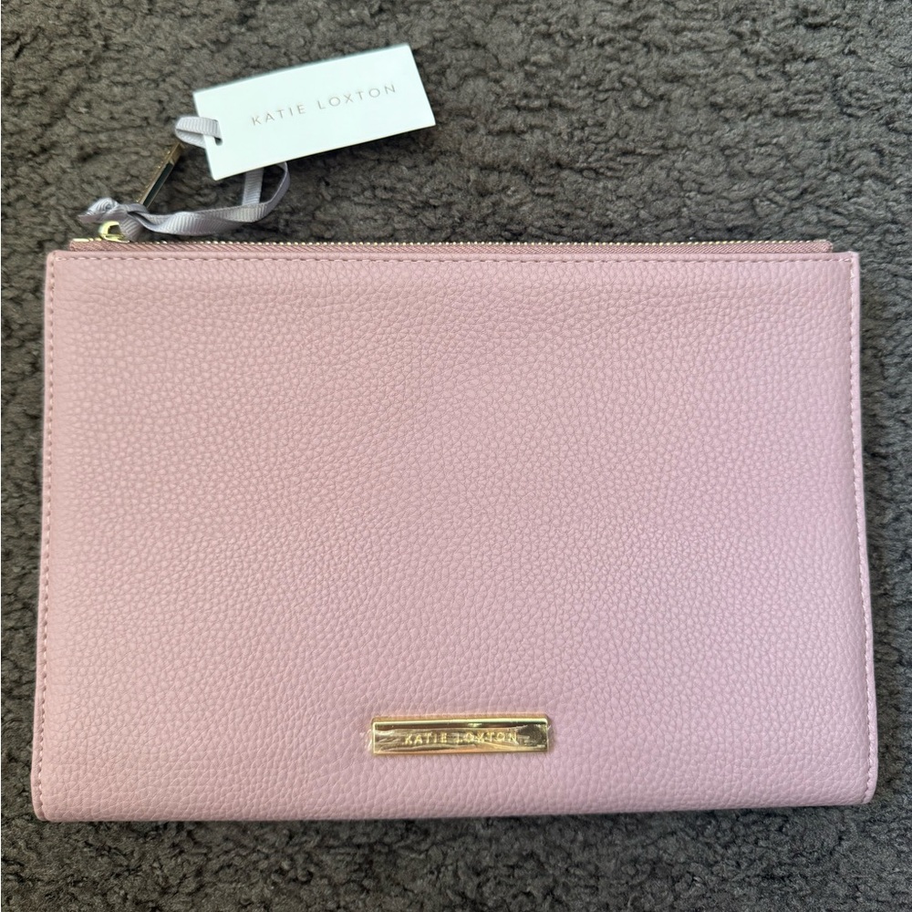 Travel Document holder (NWT) Dusty Pink